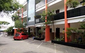 Hotel Surakarta 1 Tulungagung